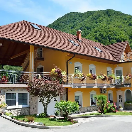 Sotocje * Dolenja Trebusa