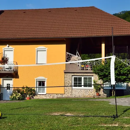 Sotocje * Dolenja Trebusa